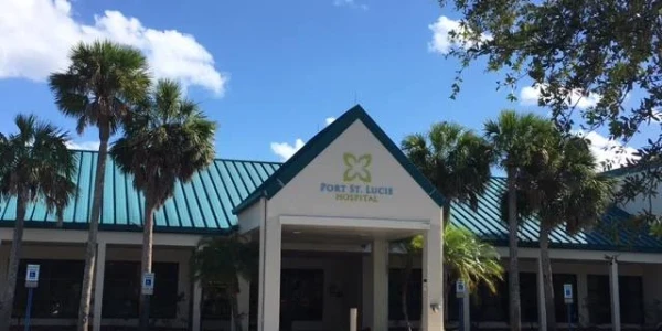 Port Saint Lucie Hospital